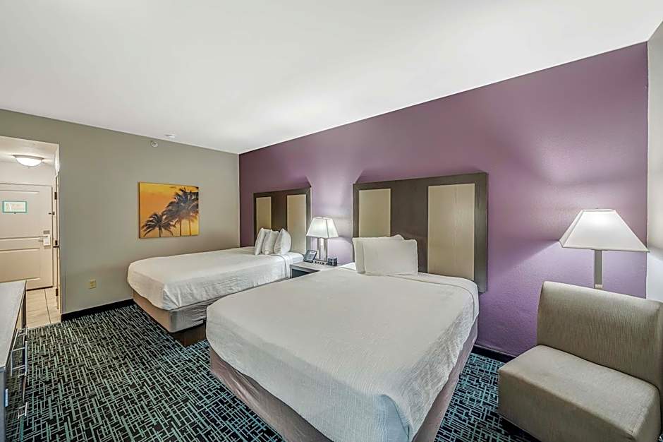 La Quinta Inn & Suites by Wyndham Panama City Beach