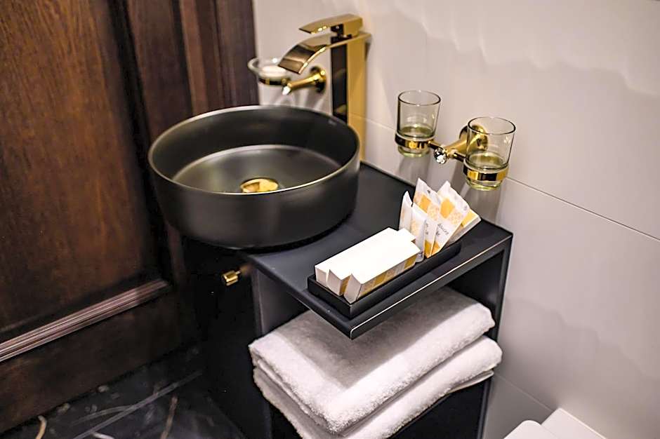 Diamond svečių namai