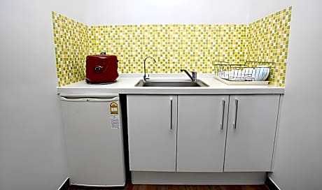 Deluxe Twin