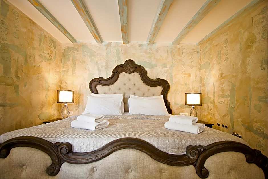 Plaza Marchi Old Town