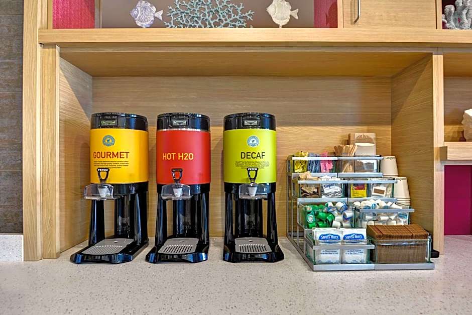 Home2 Suites By Hilton Sarasota I-75 Bee Ridge, FL