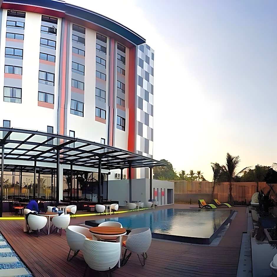 Harper Purwakarta by ASTON