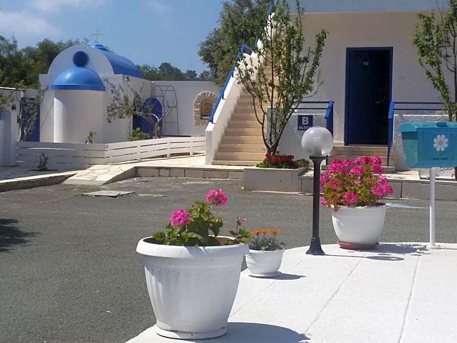 Flokkas Hotel Apartments