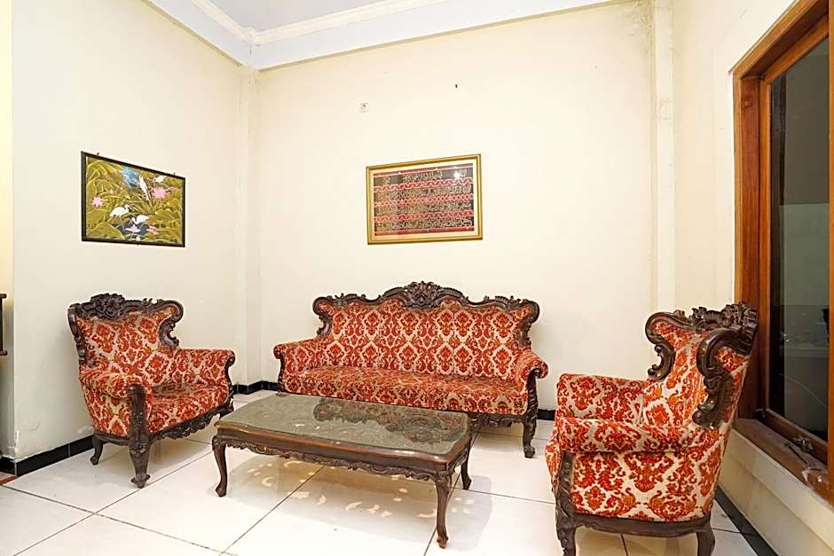 Kartika Syariah Homestay by Stayku