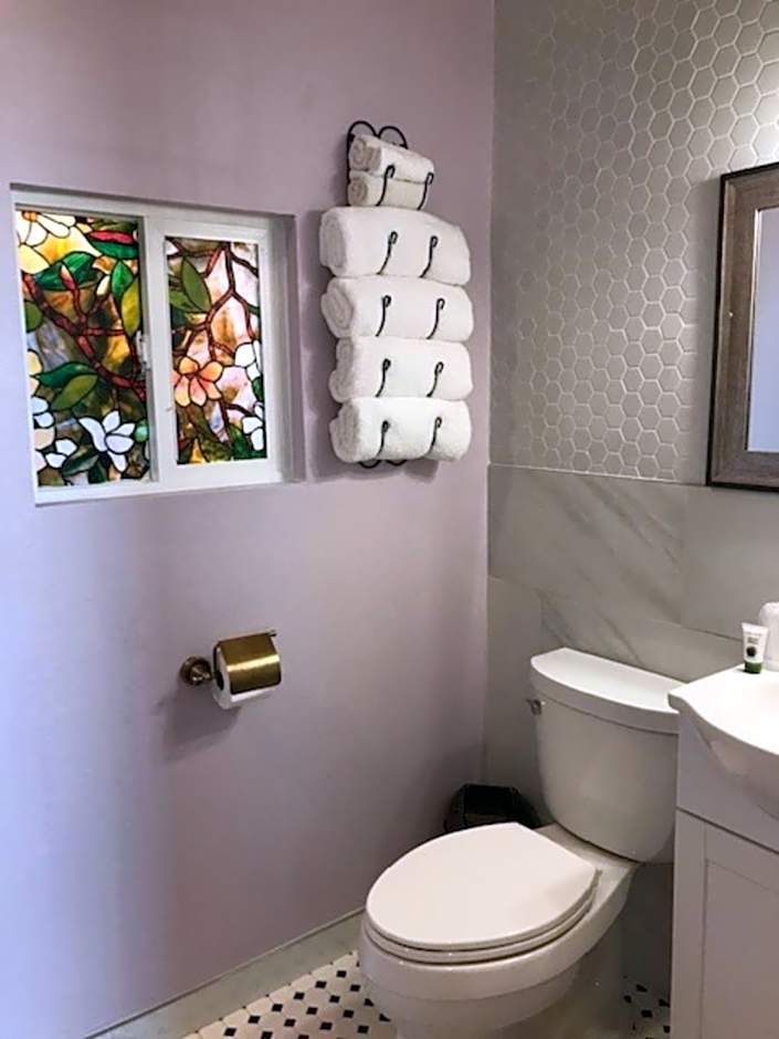 Sugarloaf Mountain Motel