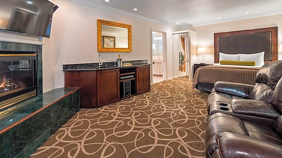 Best Western Plus Humboldt Bay Inn