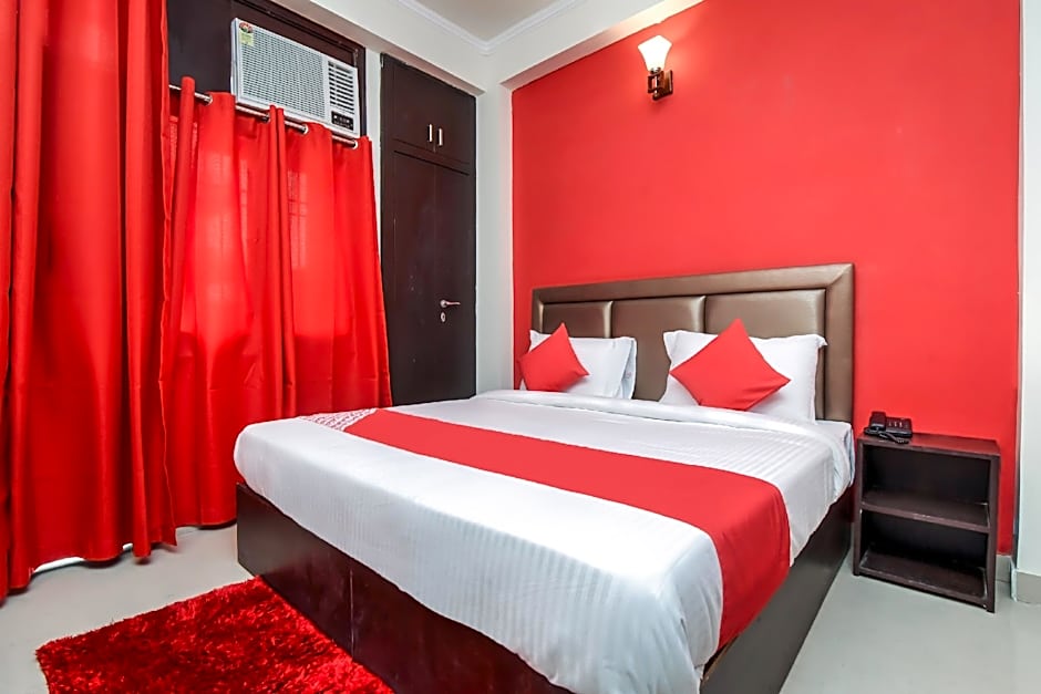 Apple Pie By OYO Rooms – Noida, DC