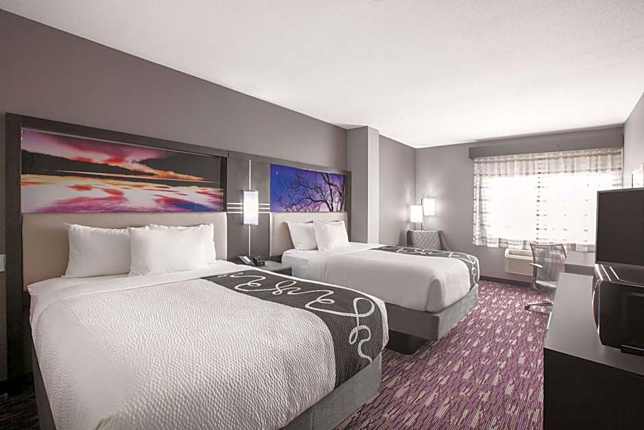 La Quinta Inn & Suites by Wyndham Kingsville
