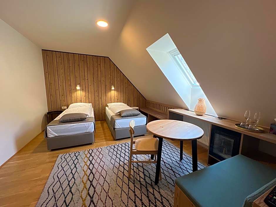 Na Vasi restavracija in prenočišča