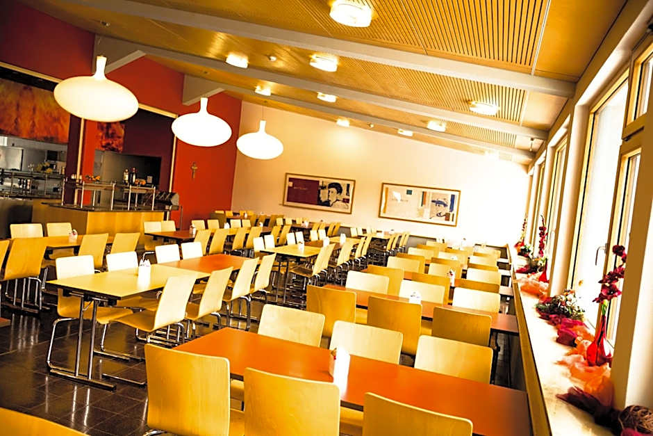 Jugendherberge Garmisch-Partenkirchen - membership required!