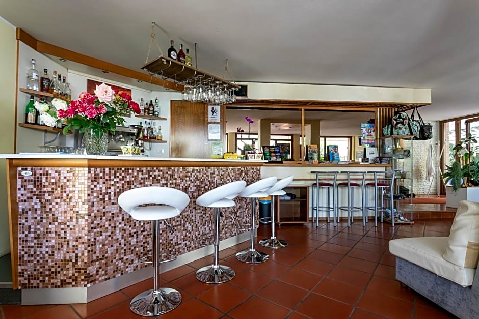 Hotel Deborah