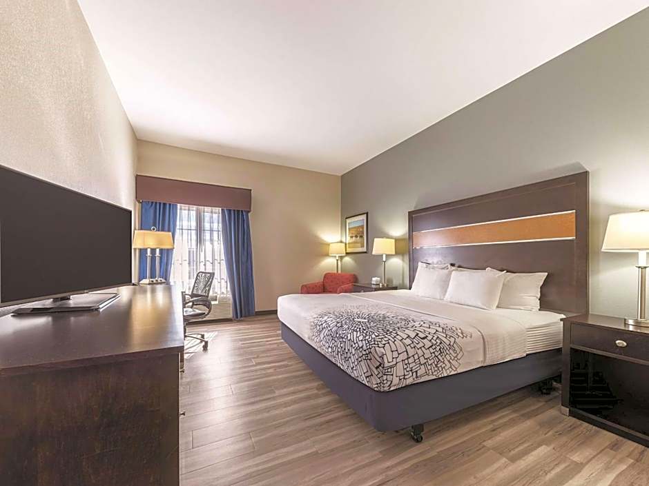 La Quinta Inn & Suites by Wyndham Tulsa - Catoosa