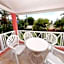 Dover Beach Hotel