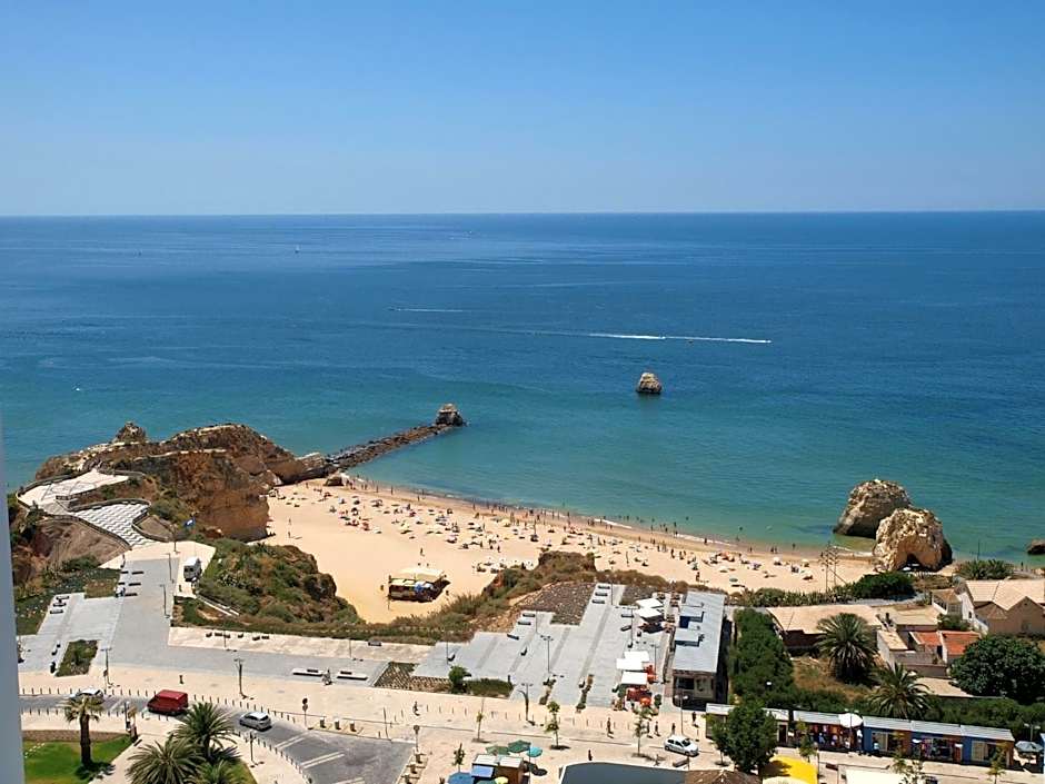 Apartamentos Jardins da Rocha