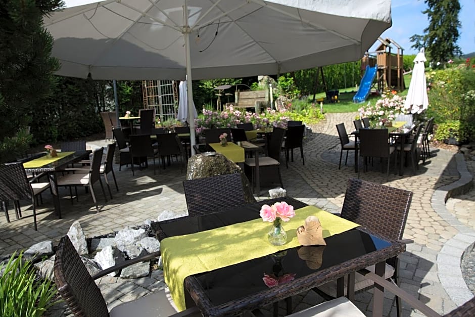 Hotel & Restaurant "Am Obstgarten"