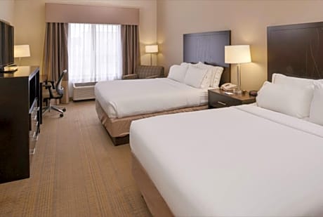 Standard Room with Two Queen Beds