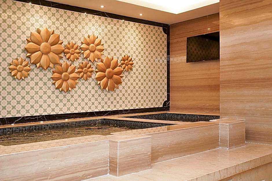 Hotel Tentrem Semarang