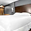 Rodeway Inn & Suites
