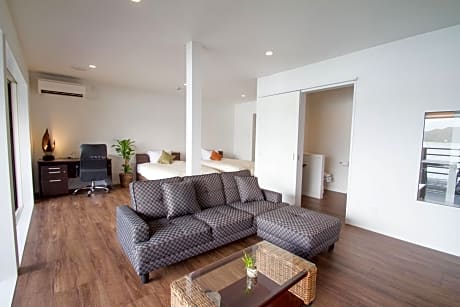 Family Room with Sea View