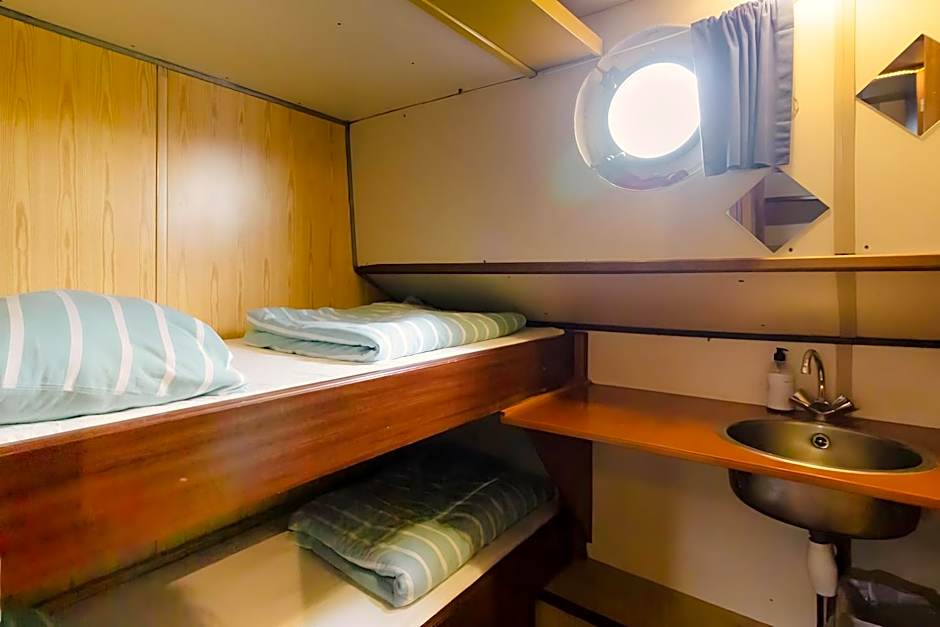 Intersail Hostel - Avontuur