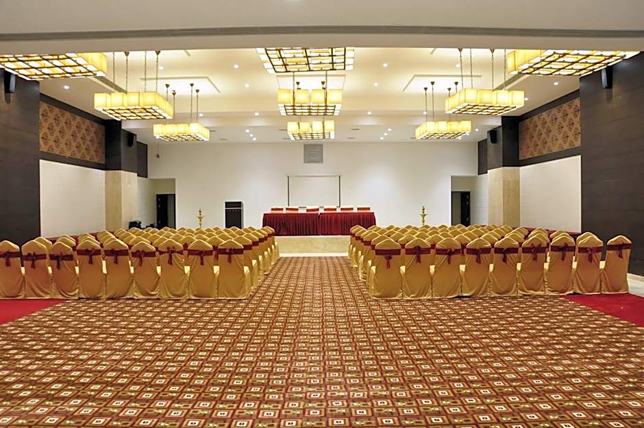 Hotel Ganpat Grand Palani