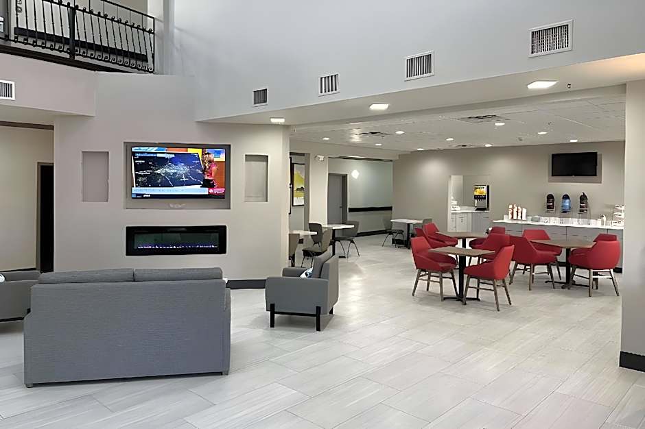 Comfort Inn & Suites