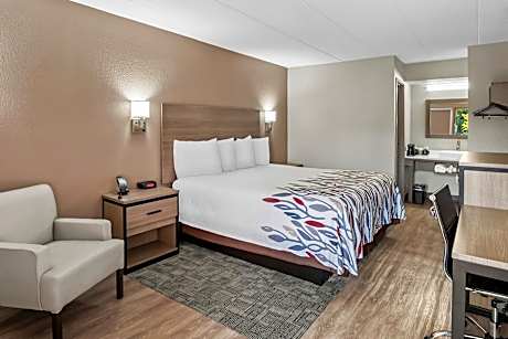 ADA Accessible Superior King Non-Smoking