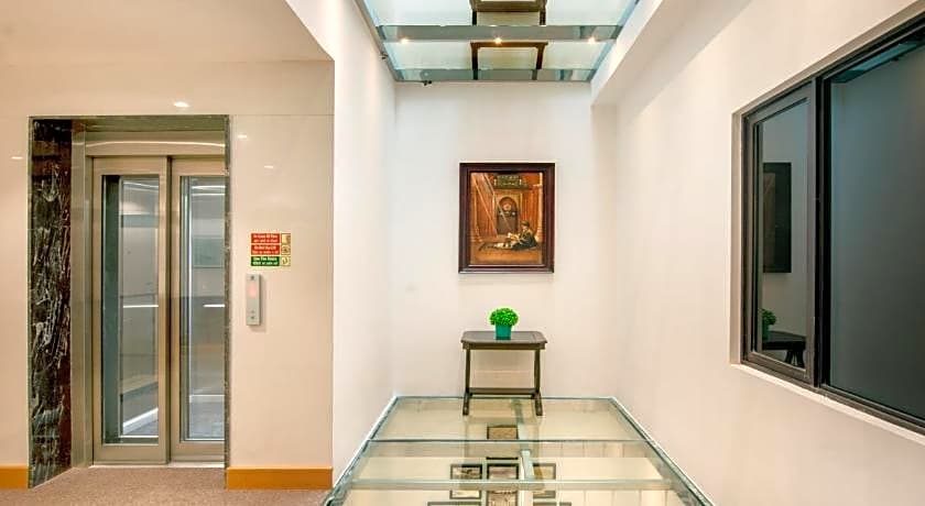 Bloom Boutique I GK1