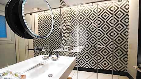 Interior Double Room