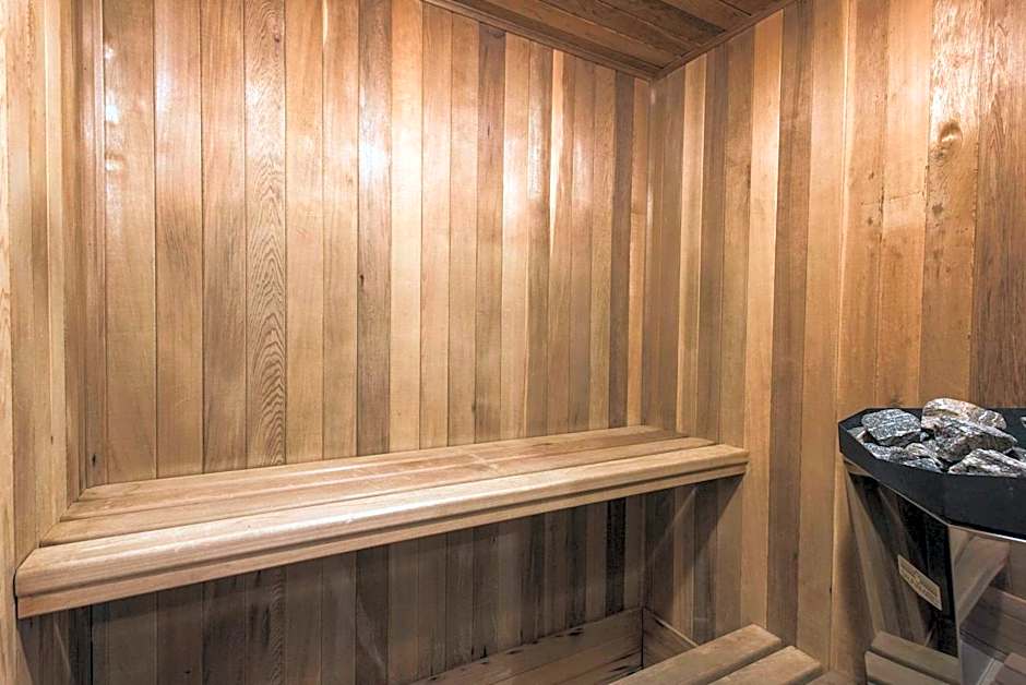 Le Noranda Hotel & Spa, an Ascend Collection Hotel