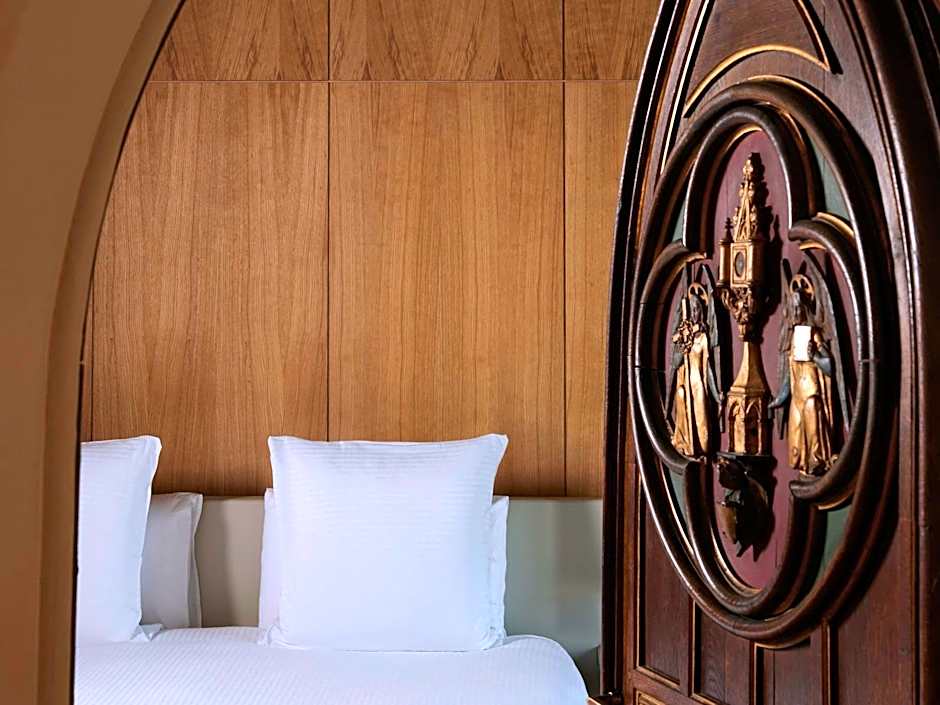 Domaine Reine Margot Paris Issy MGallery Collection
