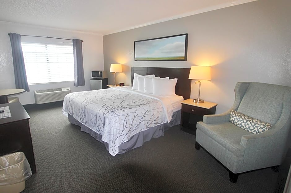 At Home Inn - Pensacola