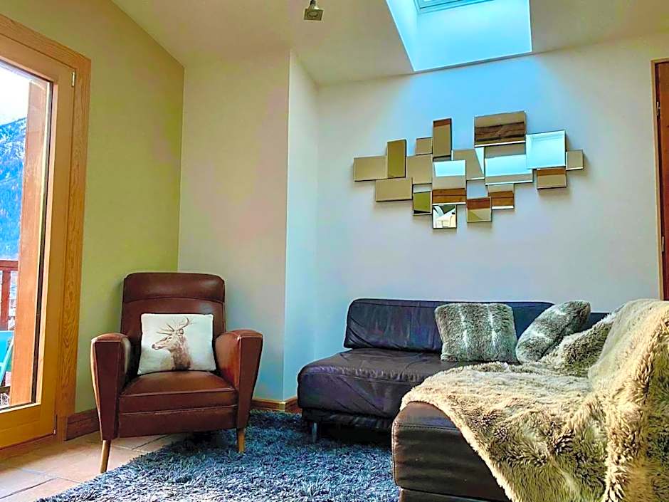 The Castle, 10 Bedroom Chalet, Chamonix Centre