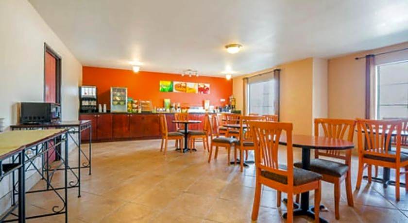 Quality Inn & Suites Franklin