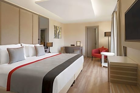 1 Double Bed, Smoking