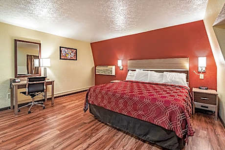 1 King Bed, Nonsmoking