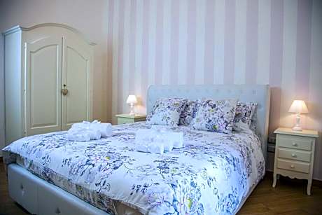 La Perla - Chic Accommodation