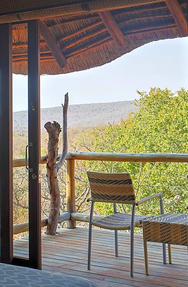 Tshwene Lodge