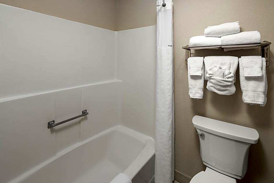 Ramada by Wyndham Moses Lake