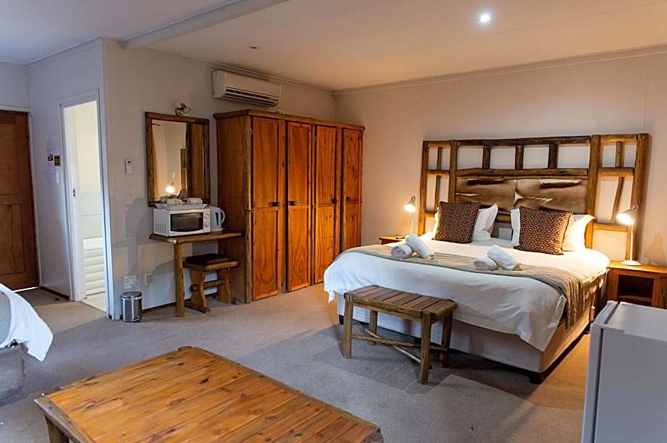 Riverside Lodge & Conference Center