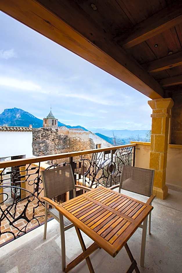 Hotel Poeta Jorge Manrique