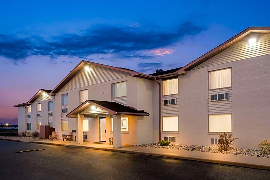 Super 8 by Wyndham Perham