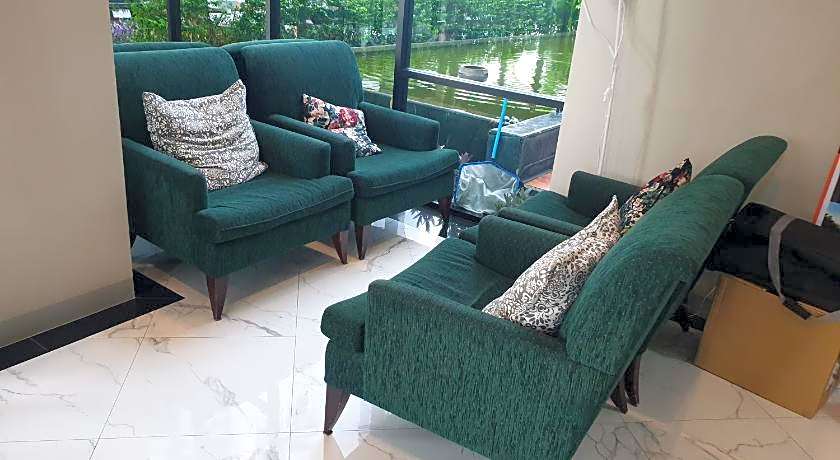 iResidence Hotel Pathumthani