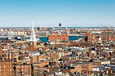 Penthouse, 2 Queen, City View
