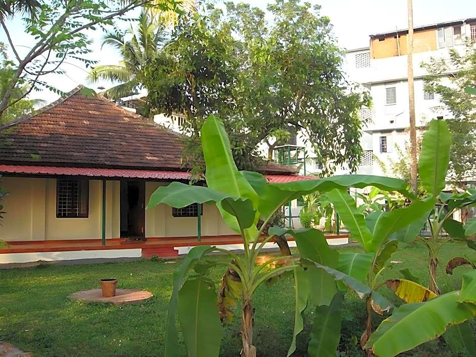 Palmgrove service villa