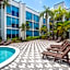 Tropical Palms Hotel