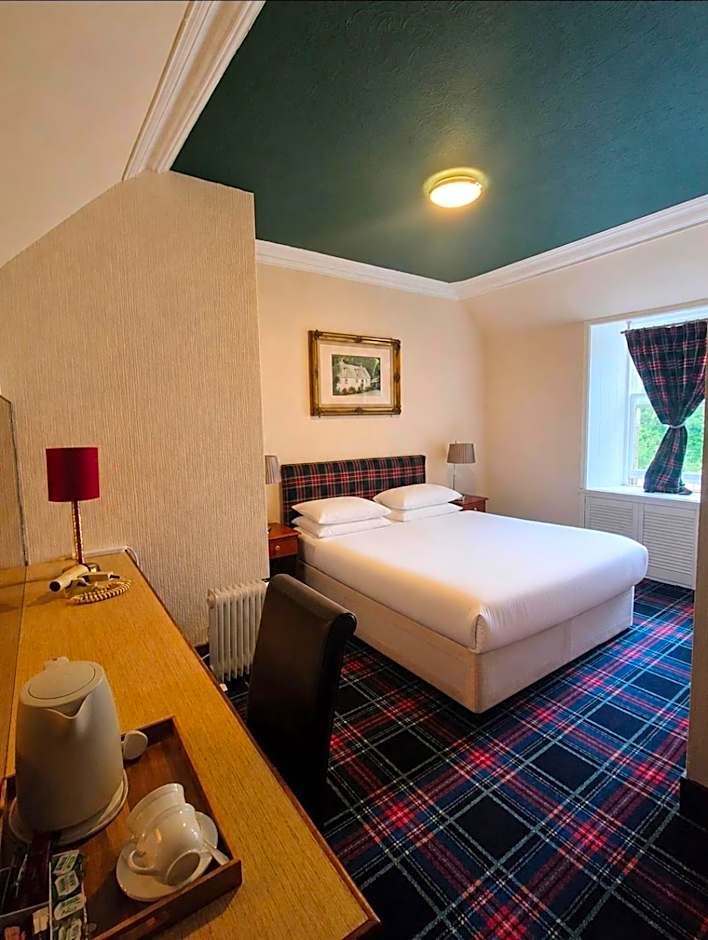 Loch Ness Lodge Hotel