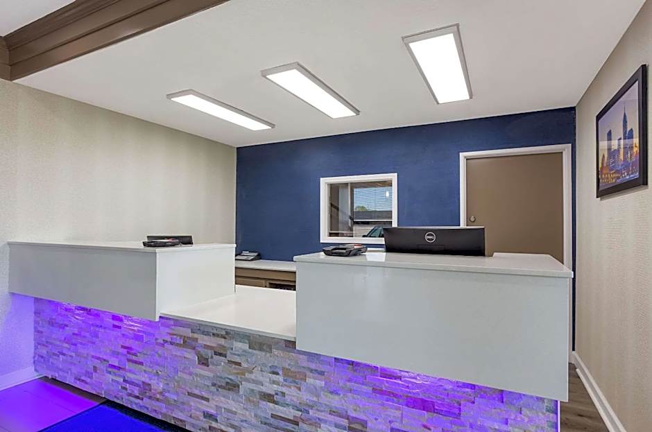 Quality Inn South Bend near Notre Dame