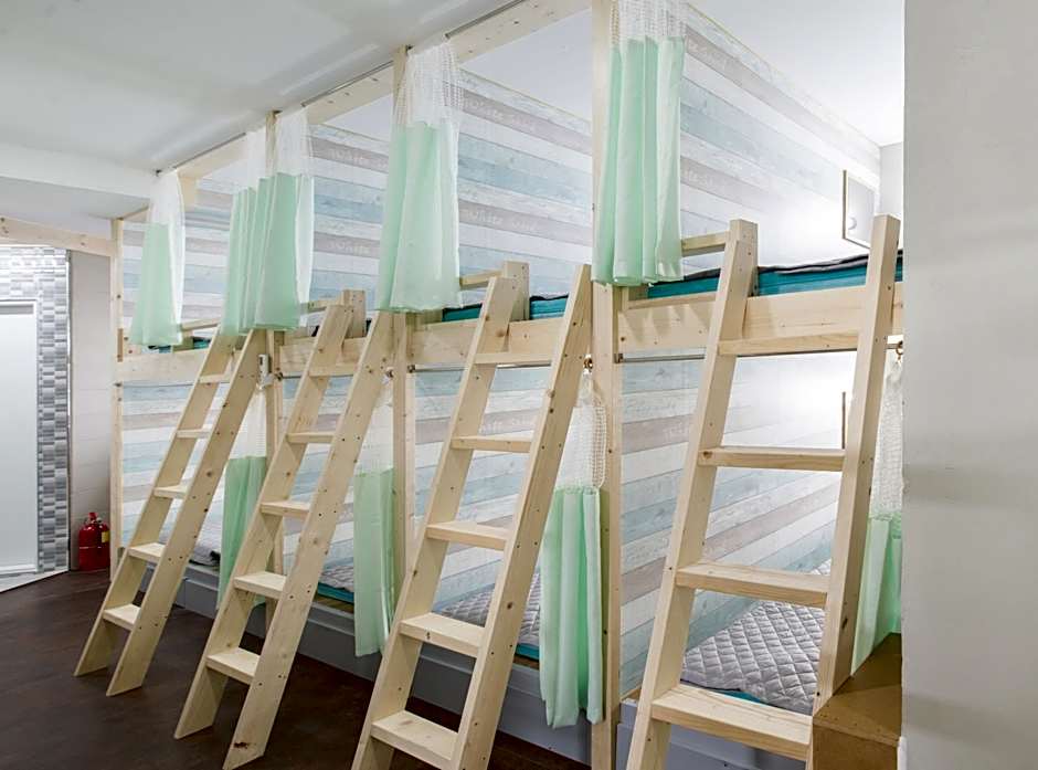 Capsule Inn Gangneung