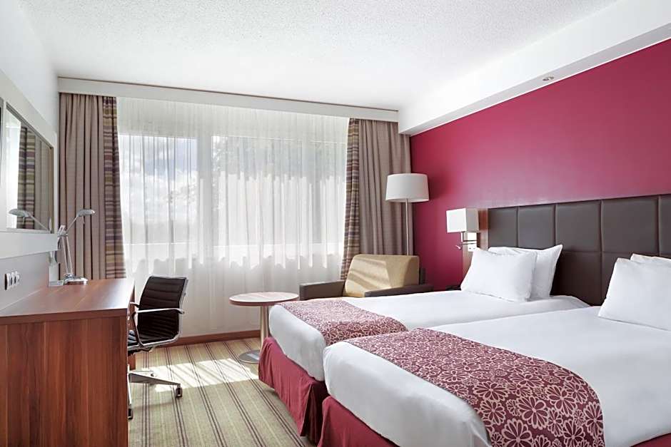 Holiday Inn Lille Ouest Englos By IHG